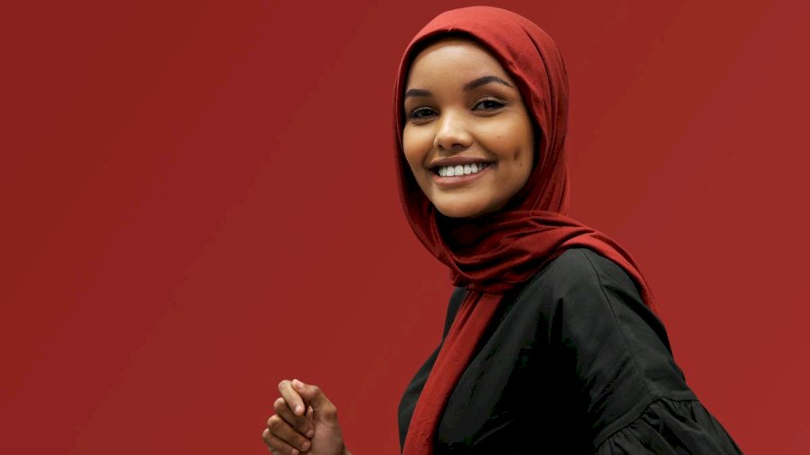 Halima Aden Net Worth 2023